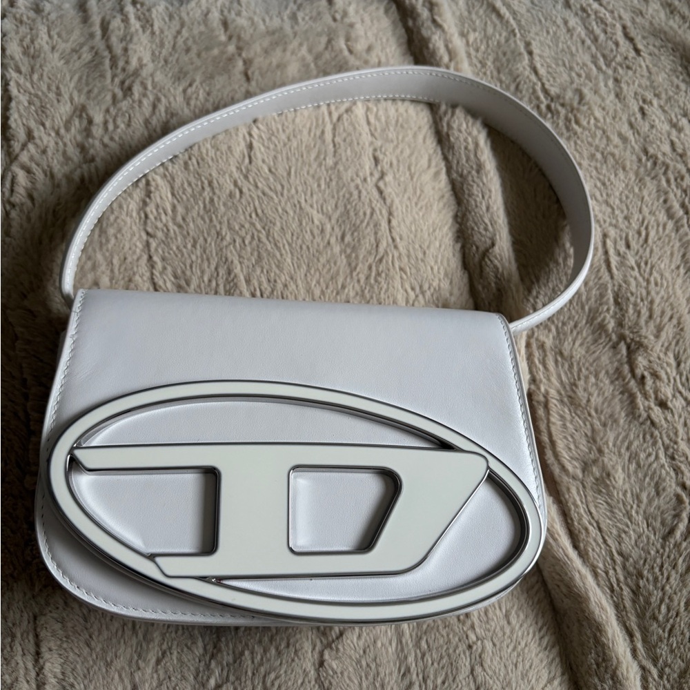 Diesel White Shoulder Bag with Logo Accent